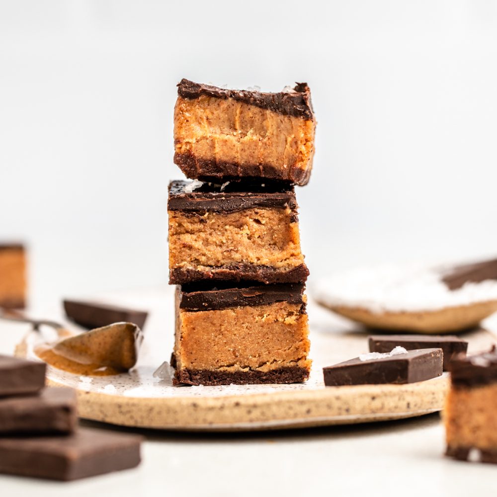 Fudgy No-Bake Chocolate Almond Butter Bars |Recipe by From My Bowl.com